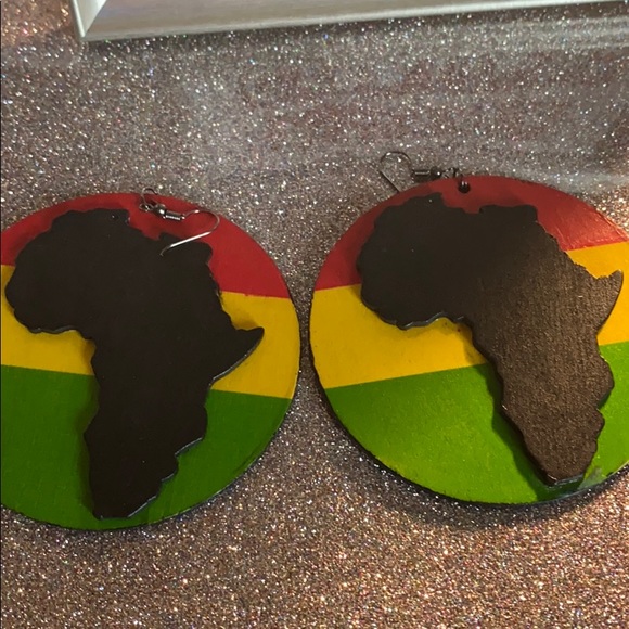 Handmade Earrings - Picture 1 of 3